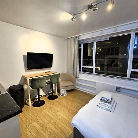 Modern Studio Flat. Central London. Zone 1. Екстер'єр фото