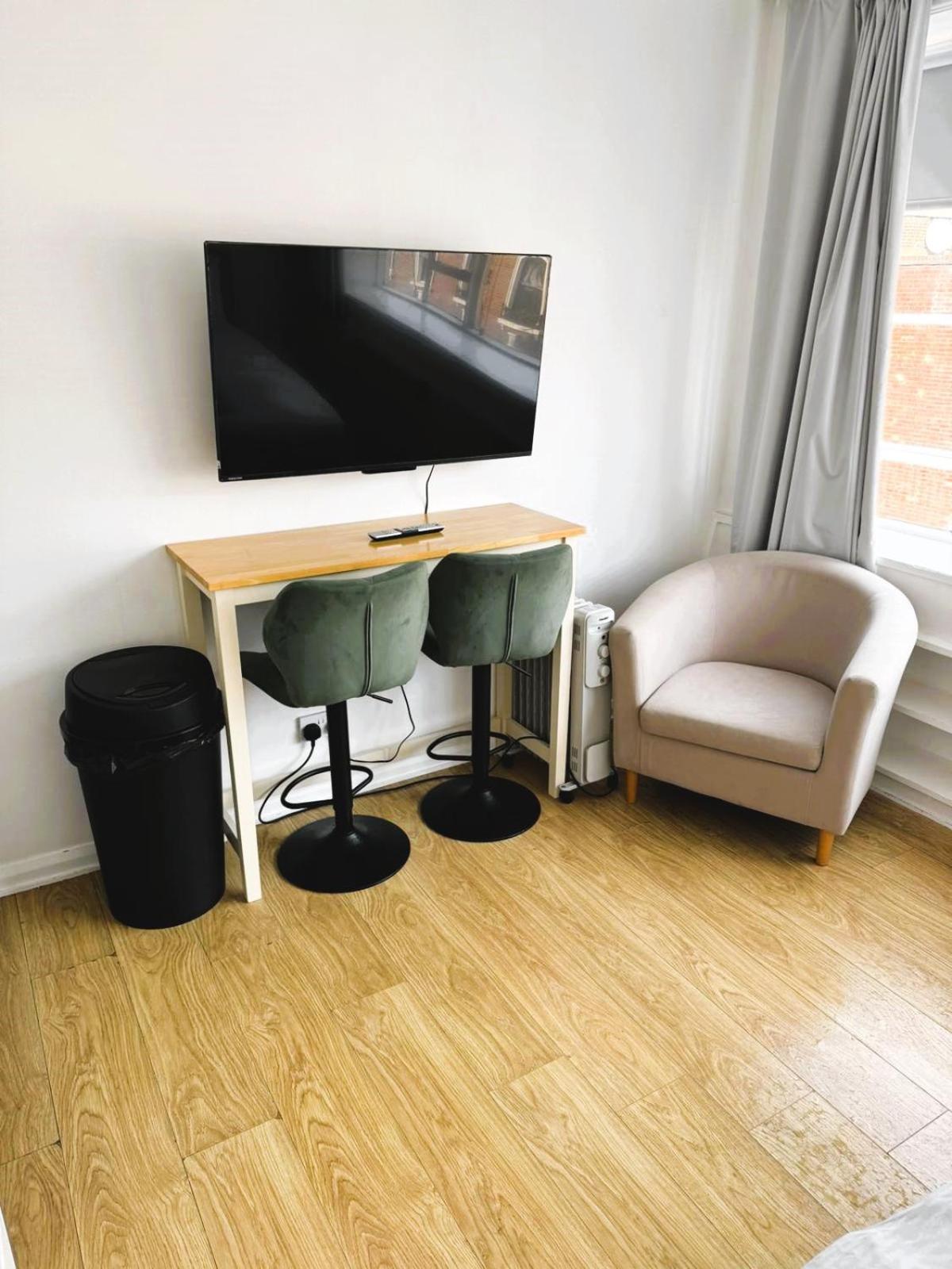Modern Studio Flat. Central London. Zone 1. Екстер'єр фото